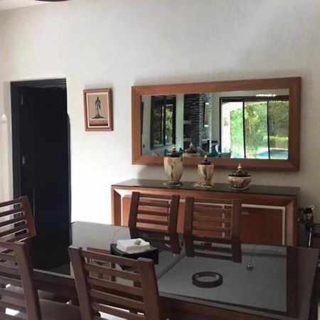 Magnifique Villa Avec Piscine Chauffee Que Pour Famille Марракеш Экстерьер фото