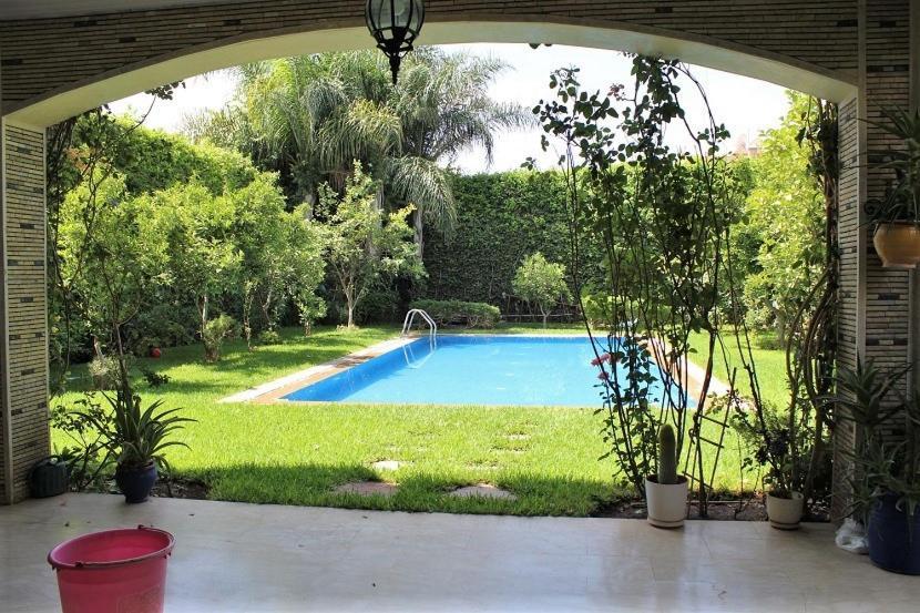 Magnifique Villa Avec Piscine Chauffee Que Pour Famille Марракеш Экстерьер фото